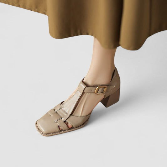 Véronique T-Band Pumps