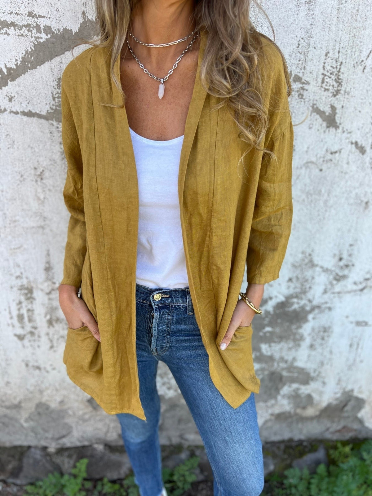 Linen I cardigan with ruffles