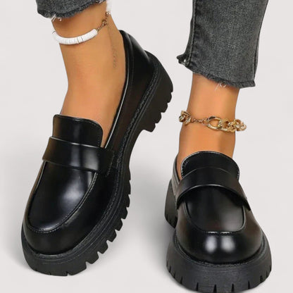 Giada – Practical & Stylish Loafers