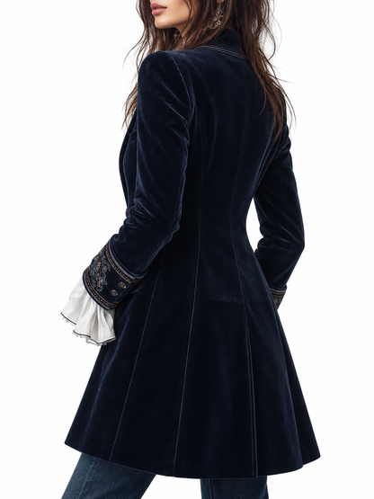 Anouk Lange Geborduurde Vintage Jas Marineblauw