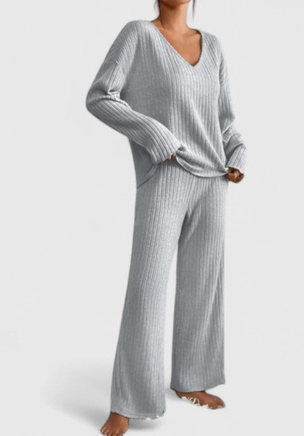 Aria Comfortable Set