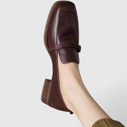 Michèle Hoekige mocassins
