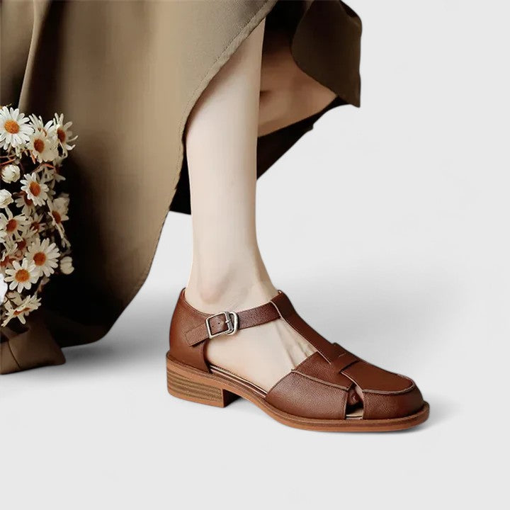 Manon Gesloten Sandalen met Enkelbandje