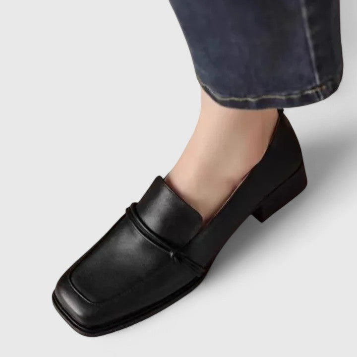 Michèle Hoekige mocassins