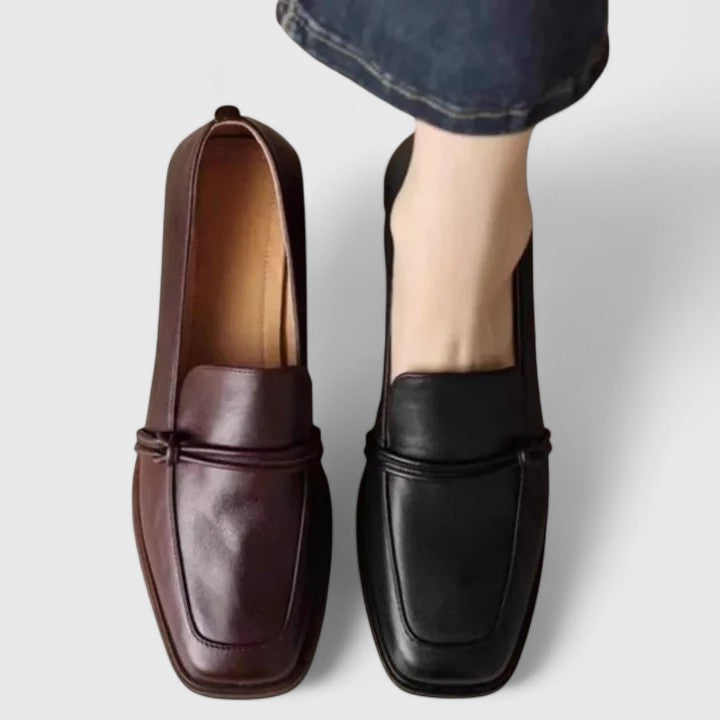 Michèle Hoekige mocassins