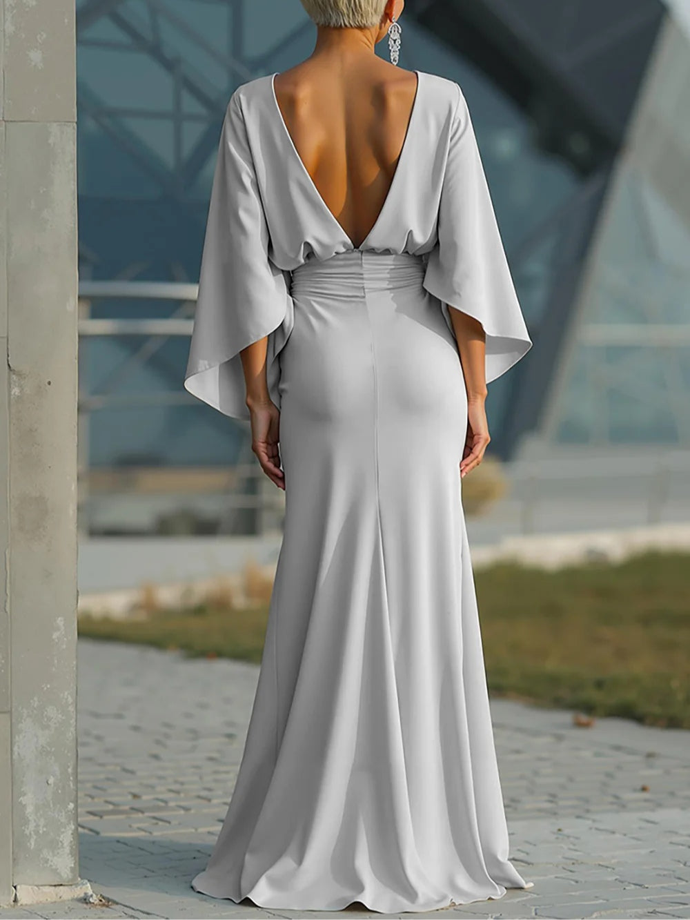 Clara Elegant V-neck backless sleeve dress