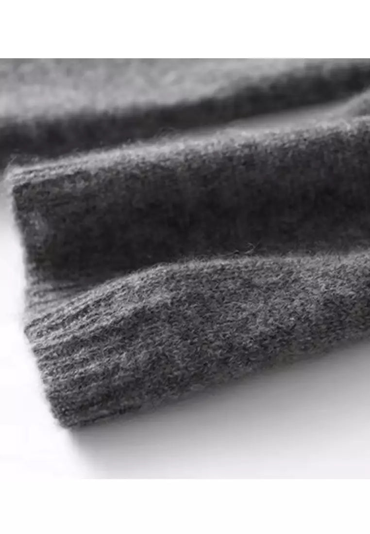 Alessia Elegant Knitwear